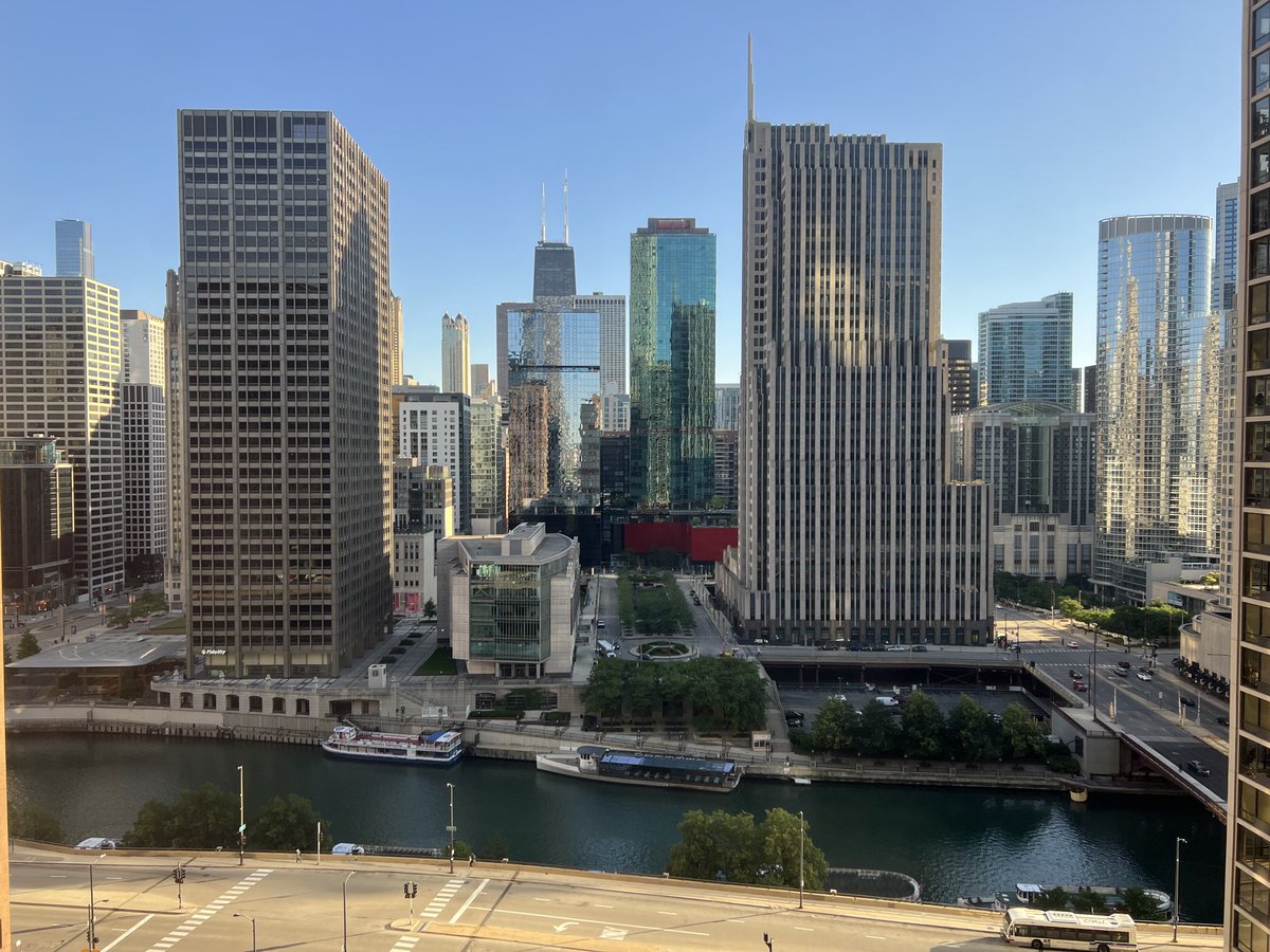 MCBombaughMD's tweet photo. #AMA COL wrapping up a productive/compelling legislative council meeting
In Chicago at A-24. Many issues considered on AI, healthcare and payment reforms, Med Ed, reproductive health, wellness, care needs for substance use, guardrails for private equity in healthcare, and more. https://t.co/b6H3GzYoIC