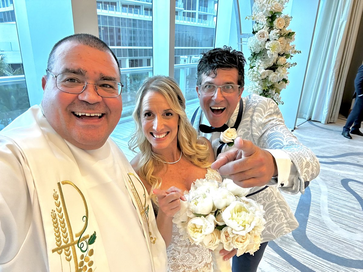 mikejcalderin's tweet photo. 06-07-24: David and Marla at Conrad Fort Lauderdale
#perfection #greatcoupletowed #dynamicduo #TheLeadingCauseOfMarriage #mjcalderincap #michaeljcalderin #VowMaster #bestweddingofficiants #weddingchaplain https://t.co/o7ouftqvgY