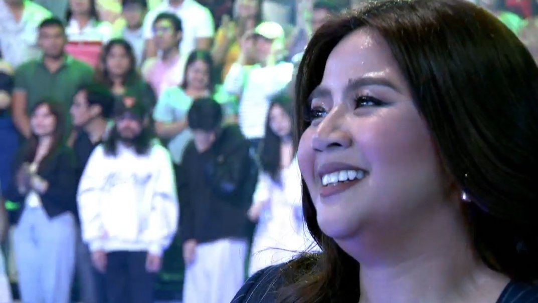 MilesyNaticssss's tweet photo. WE LOVE YOU PRINCESSSSSS
@eatbulaga_TVJ
@milesocampo_14
#NationalPadyakDay
#PadyakPrincess #PadyakPrincessTV5 #PadyakPrincessAtEB
#MilesOcampo #milesynatics https://t.co/zL3iK4SnfC