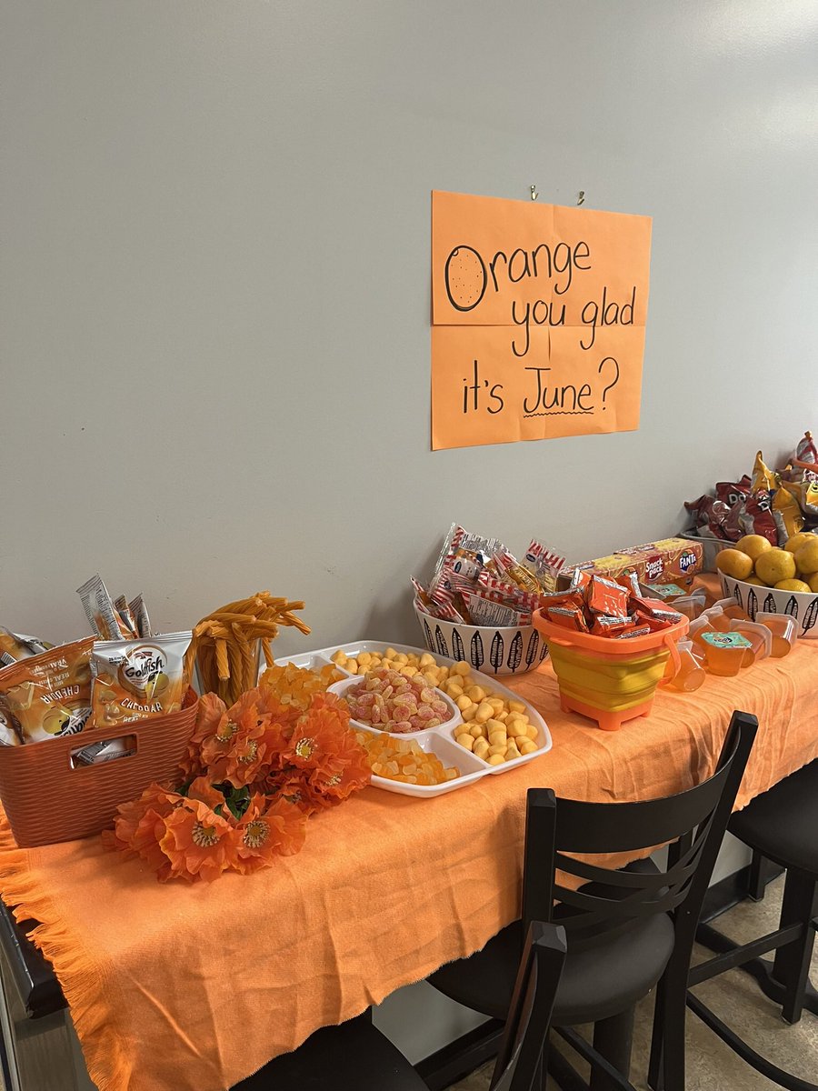 PrincipalAleta's tweet photo. Orange you glad it’s June?! https://t.co/VpnnmvWHyj