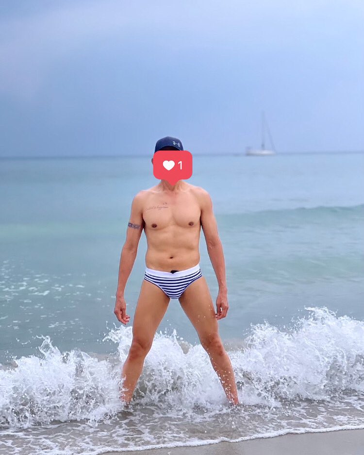 connect_nat's tweet photo. @selectedformen_ ทีม bikini 🩲 https://t.co/yiMN6yfxMz
