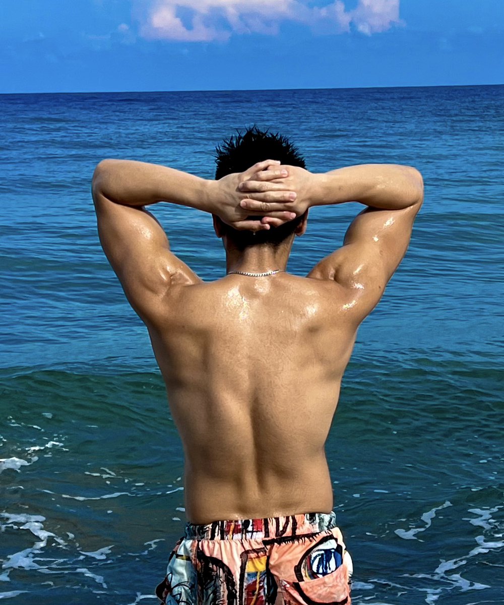 armanfferrer's tweet photo. In these wild uncharted waters come and find me again. ☀️

#beach #island #relax #chill https://t.co/hHB98H3bJl
