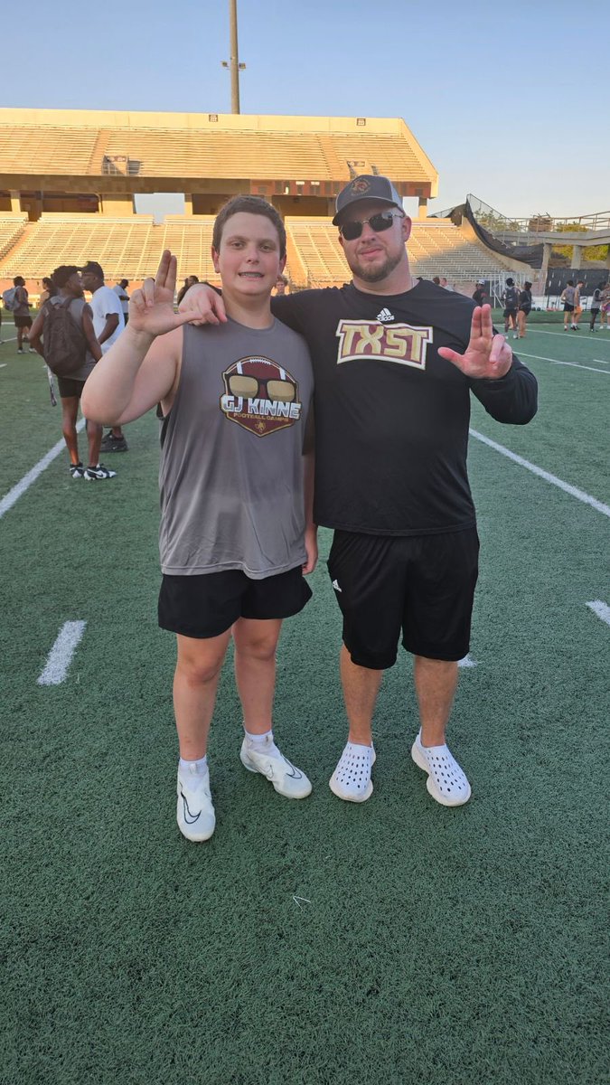 DylanSlansky's tweet image. Had an amazing time at the @TXSTATEFOOTBALL camp tonight. Thank you @CoachShoeOL and @andrewcobus  for a great experience.

@CoachMartin_18 @mcneill_josh @dylanstubbedoo @TXSTRECRUITING @DogFootball @GJKinne