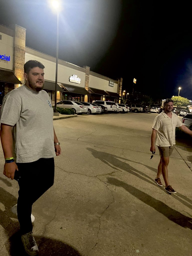 Brett Canis tweet media