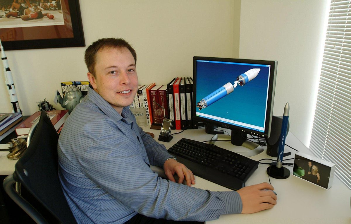 Sacani (Space Today) - AKA Gordão Foguetes tweet media