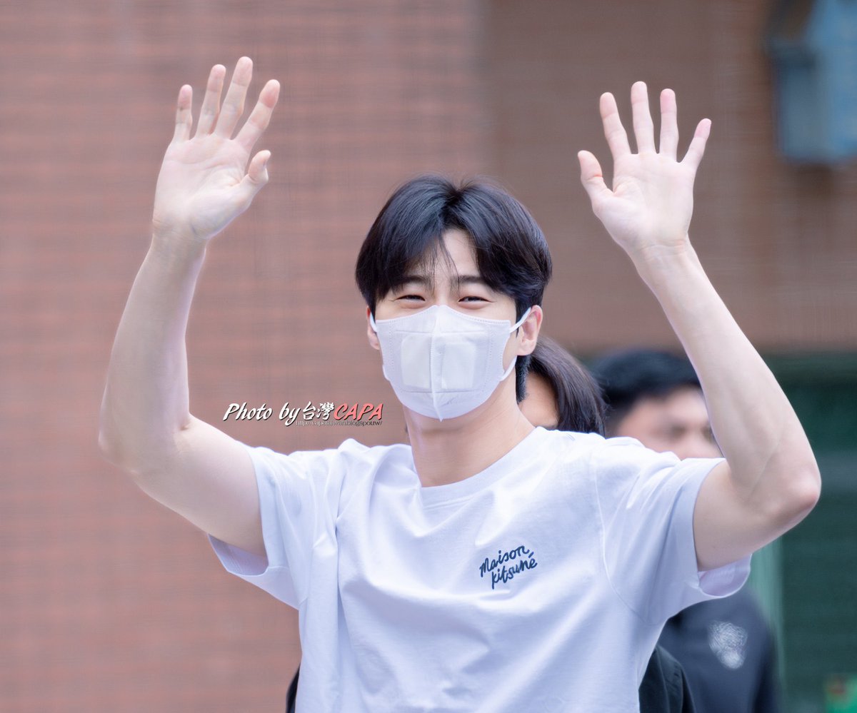 변우석 Woo Seok Byeon tweet media