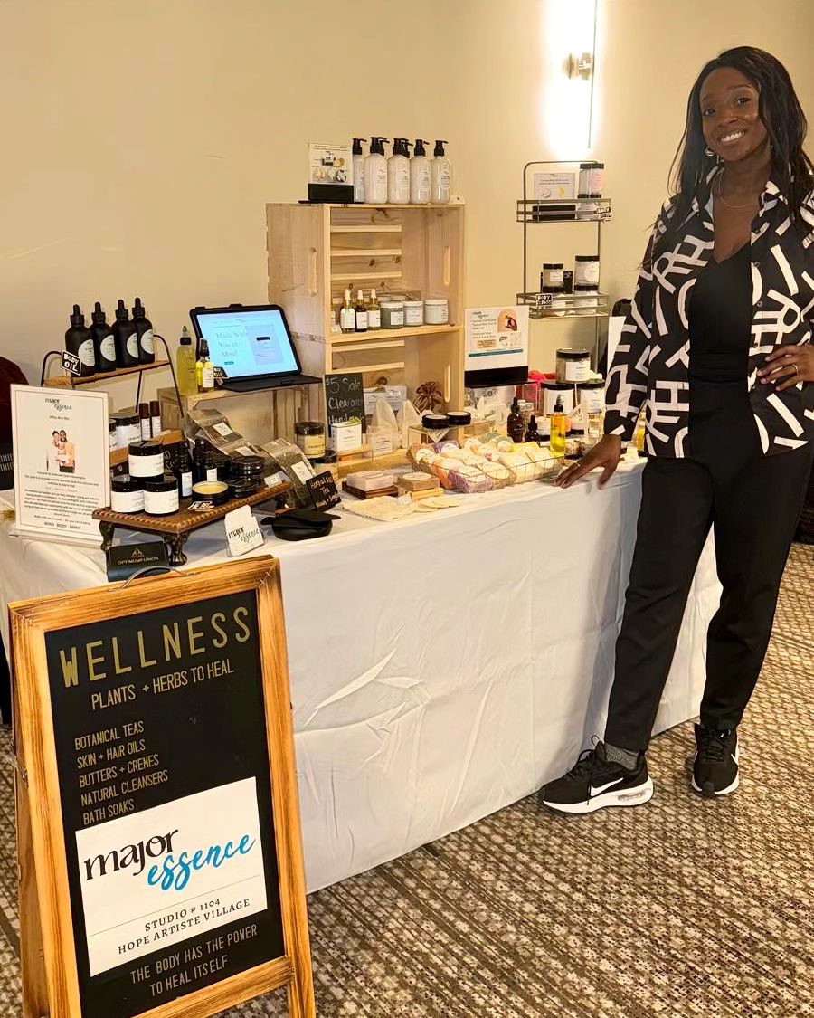 Major_Essence tweet media