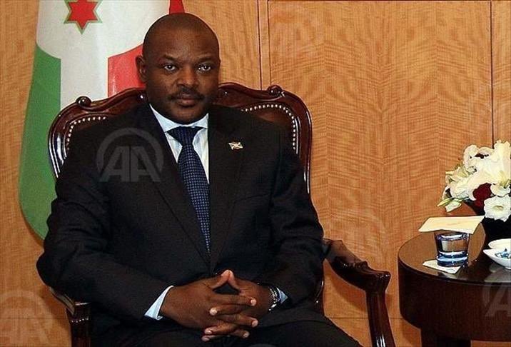 yigenga's tweet photo. Imyaka 4 iraheze Imboneza yamaho SE Pierre Nkurunziza yitavye Imana! nigiki umwibukirako! https://t.co/X1rdegZczd