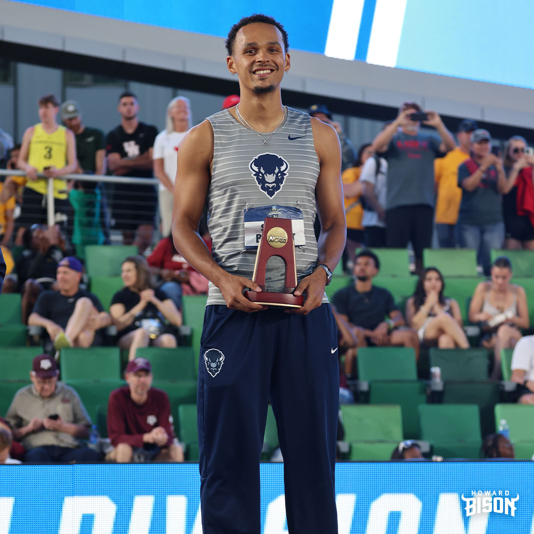 Howard Athletics (@hubisonsports) on Twitter photo ๐
๐ข๐ซ๐ฌ๐ญ ๐๐๐๐ฆ ๐๐ฅ๐ฅ-๐๐ฆ๐๐ซ๐ข๐๐๐ง ๐บ๐ธ Samuel Bennett has a nice ring to it!
Congratulations to the reigning team MVP on earning top honors with his performance in the 110M Hurdles!
He becomes the first All-American in the men's program since HC David Oliver!
#BleedBlue ๐
๐ข๐ซ๐ฌ๐ญ ๐๐๐๐ฆ ๐๐ฅ๐ฅ-๐๐ฆ๐๐ซ๐ข๐๐๐ง ๐บ๐ธ Samuel Bennett has a nice ring to it!
Congratulations to the reigning team MVP on earning top honors with his performance in the 110M Hurdles!
He becomes the first All-American in the men's program since HC David Oliver!
#BleedBlue