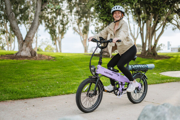Valenciacars1's tweet image. #LectriceBikes, la empresa de bicicletas eléctricas más vendida en Estados Unidos en 2023 y 2024, anunció  el lanzamiento de #XPLite 2.0, una versión recientemente mejorada de una de sus bicicletas más populares y asequibles @lectricebikes 
lc.cx/-0qovY