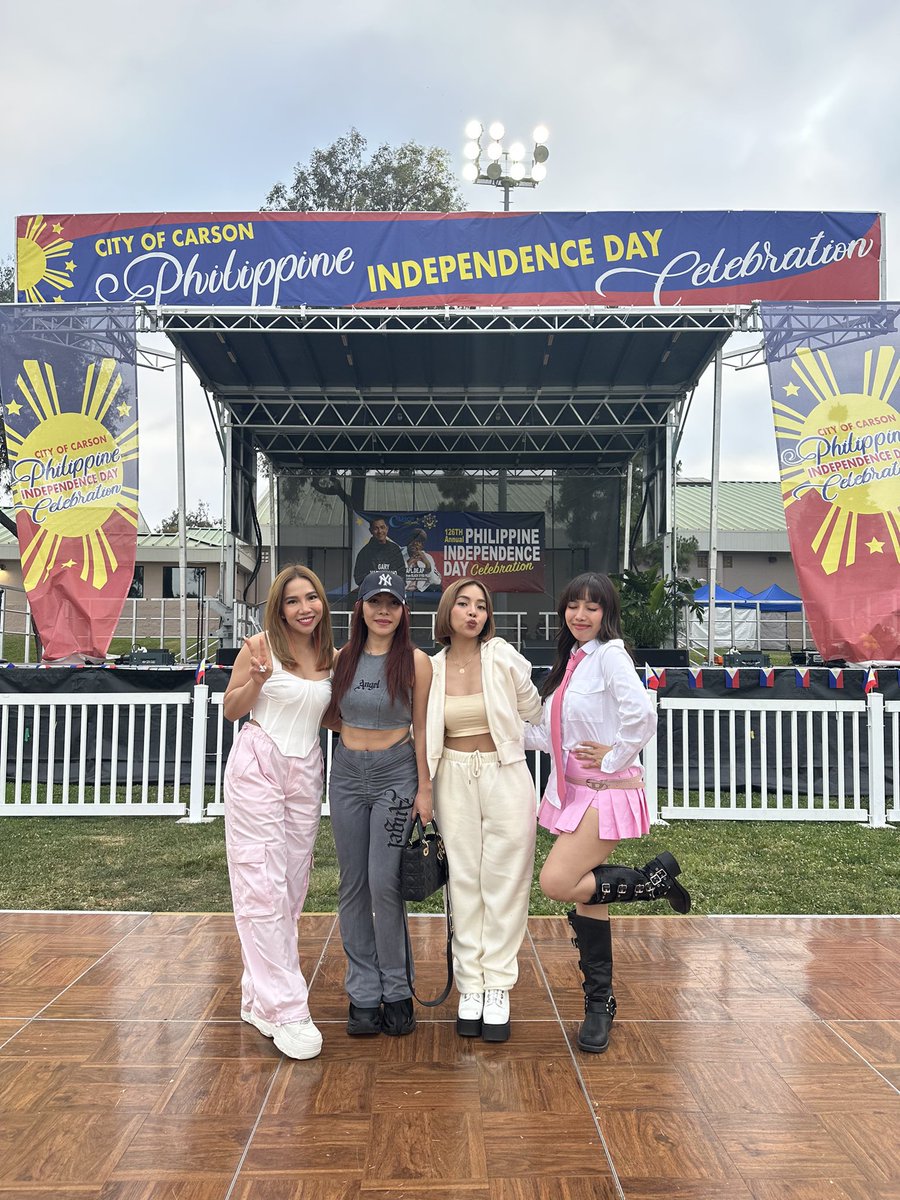 4icharts's tweet photo. 4th impact via Twitter: https://t.co/43G2rrHvq4