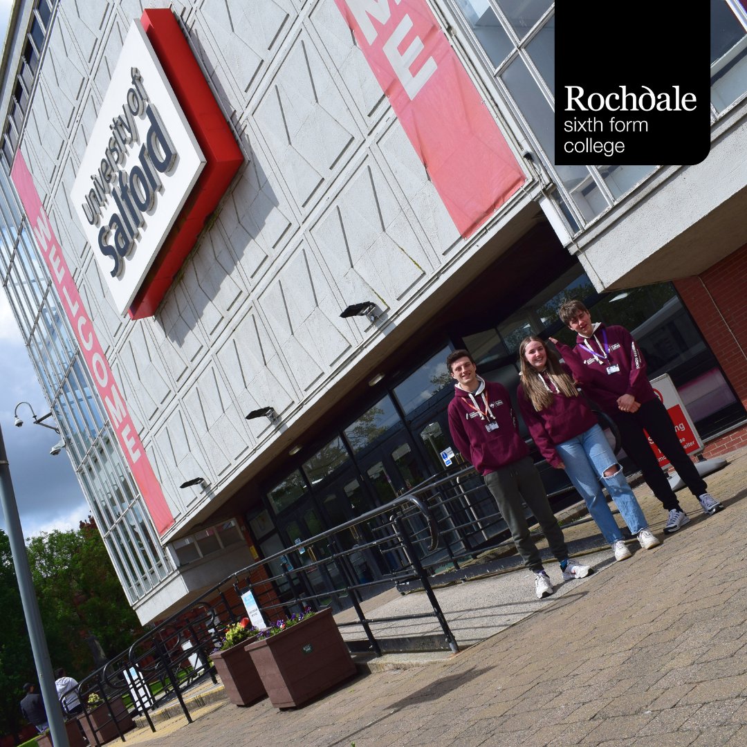 RochdaleSFC's tweet photo. Law students recently visited Salford University, enjoying a comprehensive and enriching experience. From inspiring talks to masterclasses, this trip was packed with invaluable experiences. Read more here: https://t.co/oMAIG5yPrb https://t.co/X8uEqq4yD9