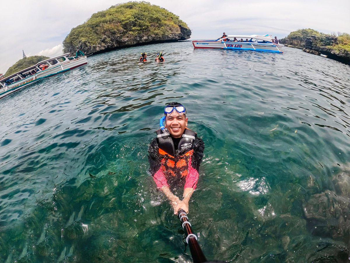 NealPatrickB's tweet image. Sun, sea and snorkel vibes @ Hundred Islands 🌊🪸🤿 #GoProPH #LoveThePhilippines #HundredIslands