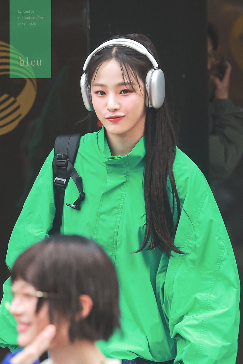 240607 뮤직뱅크 퇴근  

입꼬리 씰룩 강쥐🥰

민지 뉴진스 minji newjeans