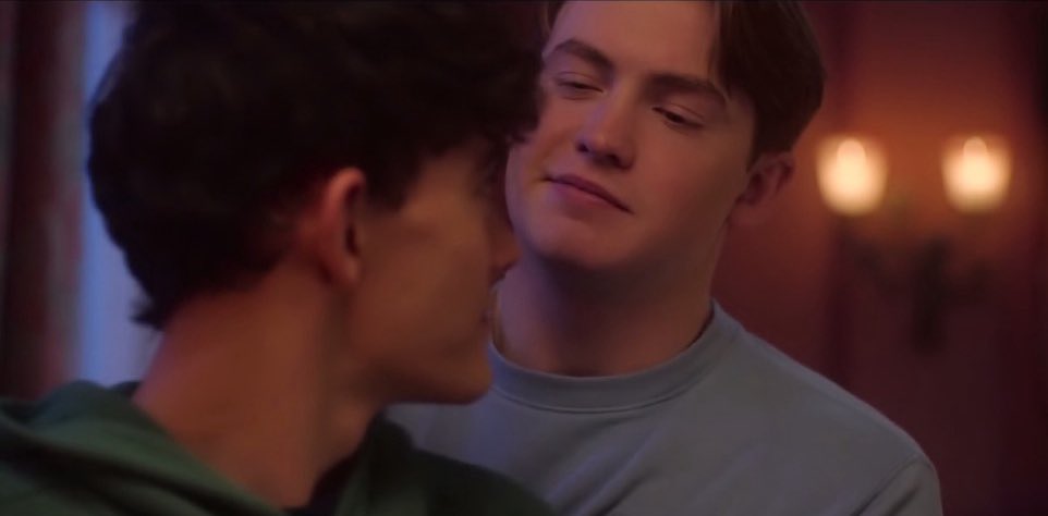 iluvlikingkit's tweet photo. Tease 🥴 https://t.co/fk5MGN5sEb