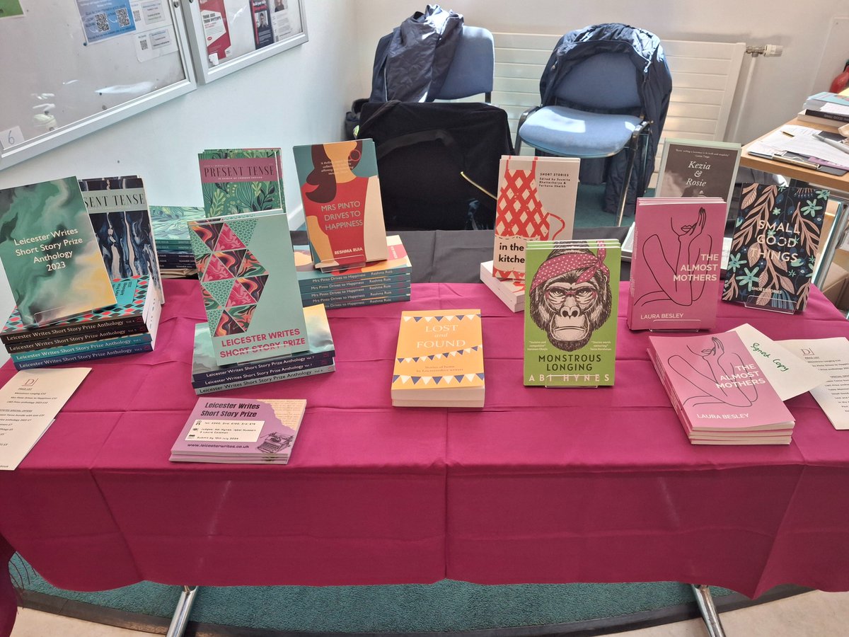 Dahlia Books (@dahliabooks) on Twitter photo Join us at this year's <a href="/StatesofIndie/">States of Independence</a>. We're until 3.30 pm. Come along for books galore 📚 📖 📙 Join us at this year's <a href="/StatesofIndie/">States of Independence</a>. We're until 3.30 pm. Come along for books galore 📚 📖 📙