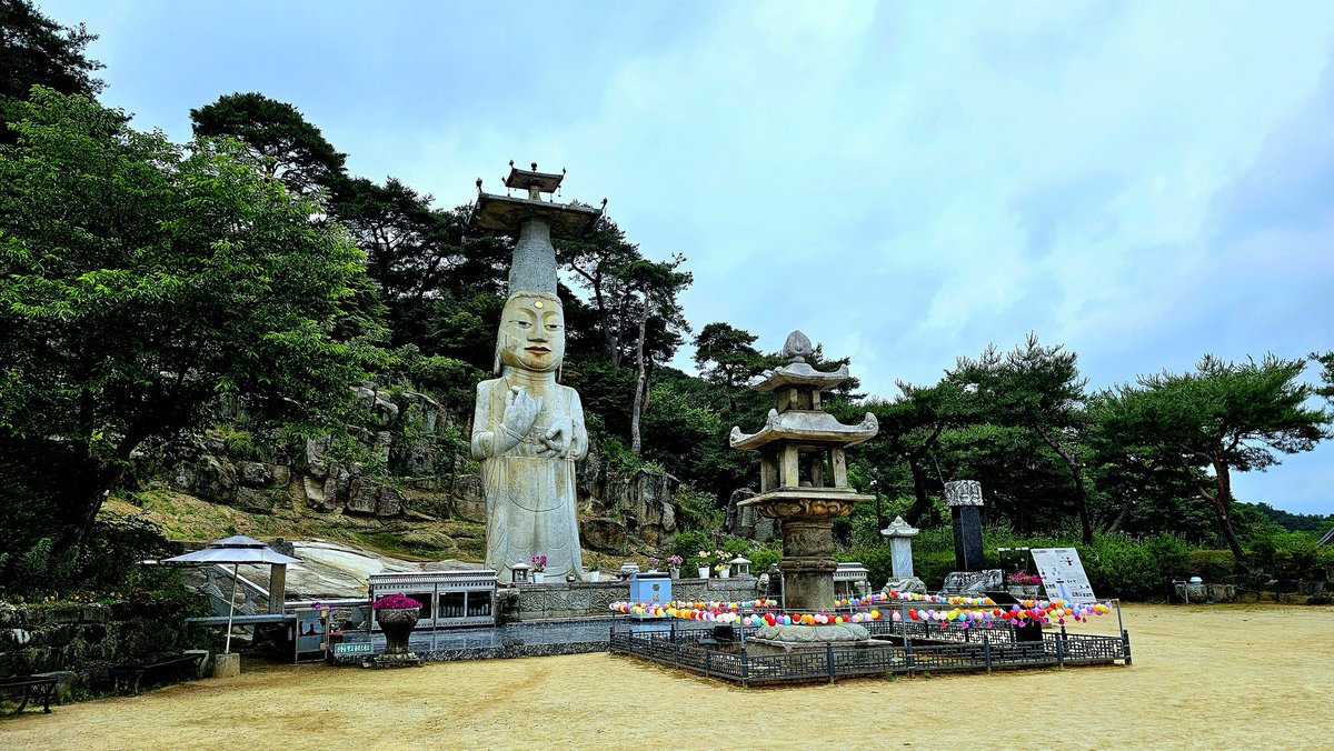 관촉사
은진미륵 어깨위에 올빼미