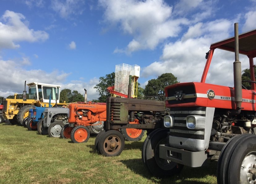 victoria charles tweet media