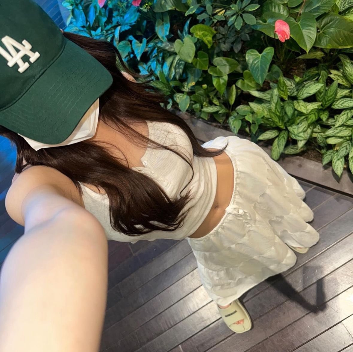 my_next_clothes's tweet photo. 내가 필요해서 찾아본 여자 아이돌 사복 정보💭
(물론 사복이 아닐 수 있음) https://t.co/jwy5oEh1of
