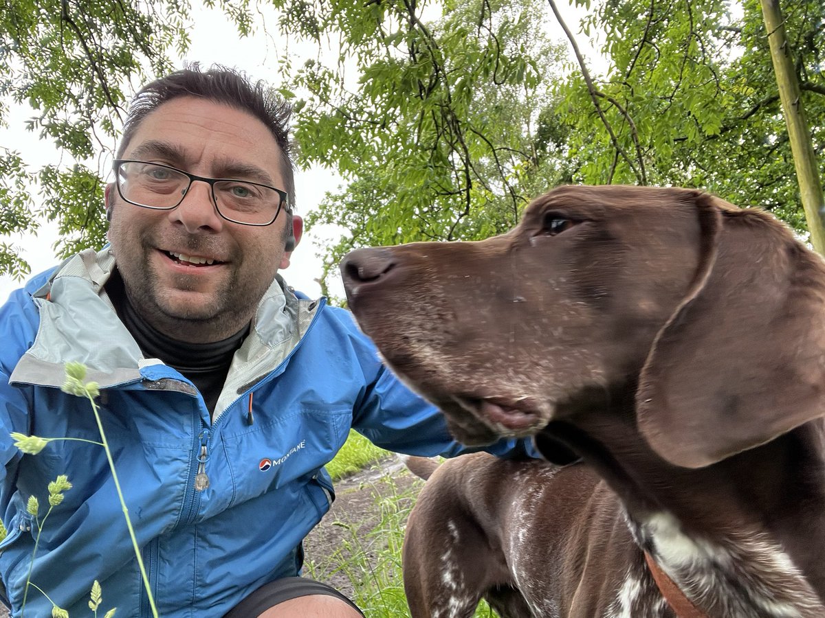 Nice early morning jog with muttly. Feels good to finally be getting out jogging more consistently again.