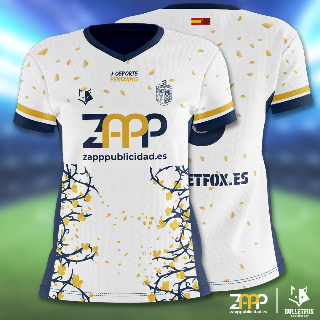PubliciZapp's tweet photo. Estamos comprometidos con el deporte femenino 💪⚽ y patrocinamos al equipo femenino de fútbol de Guadalupe en la Youth Supercup Roquetas de Mar 2024 🌟. Diseñamos una camiseta única con la flor de Azahar 🌸. ¡Vamos por la copa! #DeporteFemenino #OrgulloMurciano https://t.co/a7cwX6n17X