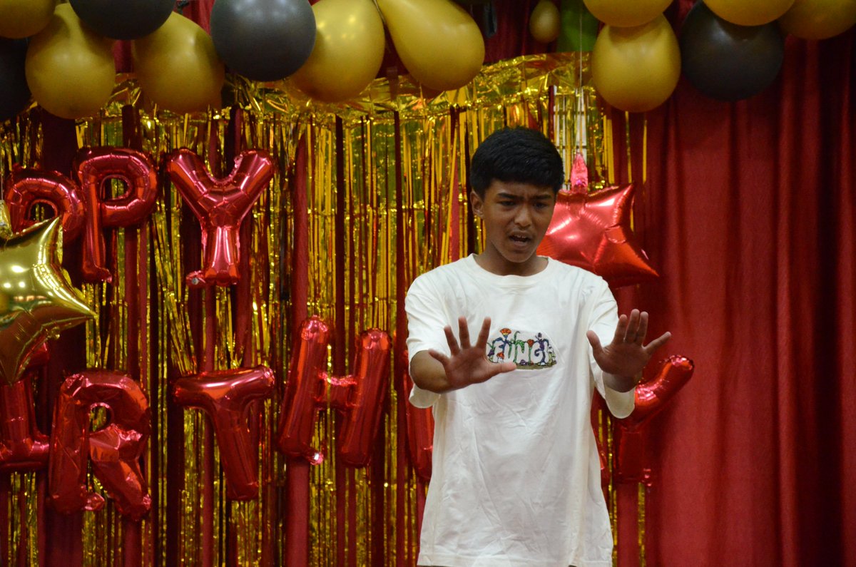 genbcjoshi_aps's tweet image. #recentevents
BIRTHDAY CELEBRATION OF BOARDER STUDENTS

Gen BC Joshi APS Pith organized a combined bday party for boarder students whose birthdays fell in April and May. Students from each house performed dances or sang songs, followed by a cake-cutting ceremony and refreshments.