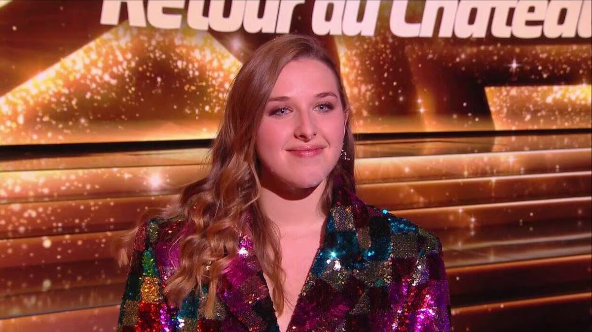 sarahetoile_'s tweet photo. elle fait Bercy ce soir 🥹 https://t.co/bhfQrFNC8c