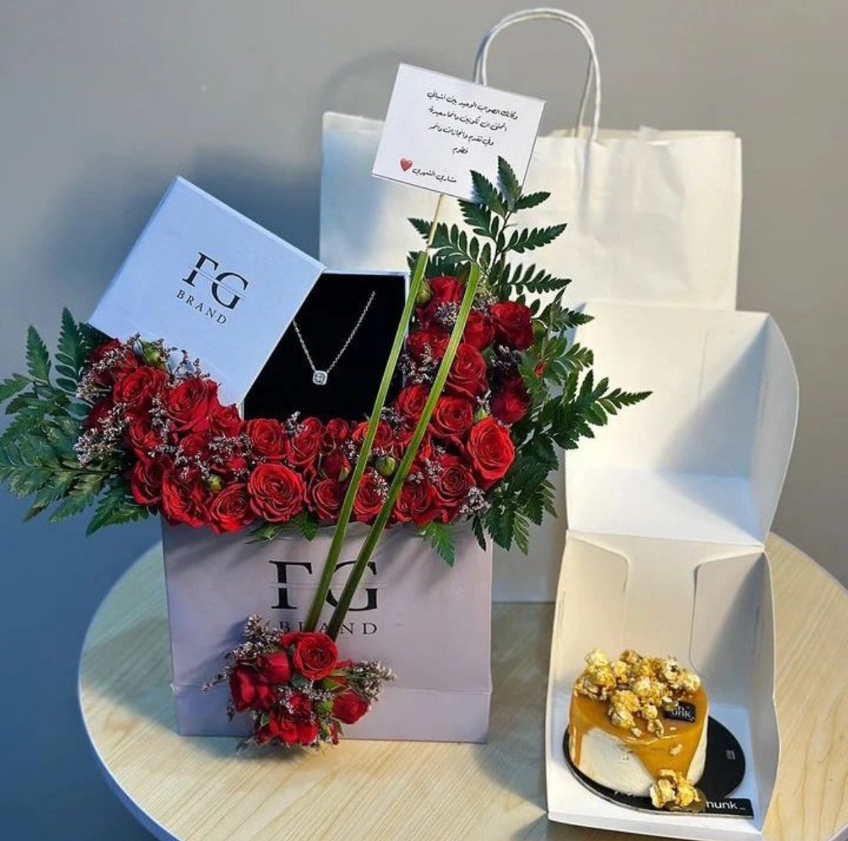 تنسيق وتجهيز الهدية وتوصيلها 
للطلب 0592229447 
واتس اب 👇🏻
                 is.gd/dMsnBw

 #صباح_الخيرِ 
#هدايا #هدية #تنسيق #مندوب #مناديب  #الرياض 
 #مساء__الخير  
 #صباح_الاشیاء_المشرقه #يحدث_الآن 
#ورينا_صورتك #ارباح_تويتر #يوم_عرفه #تبعثر_القلب_وقال