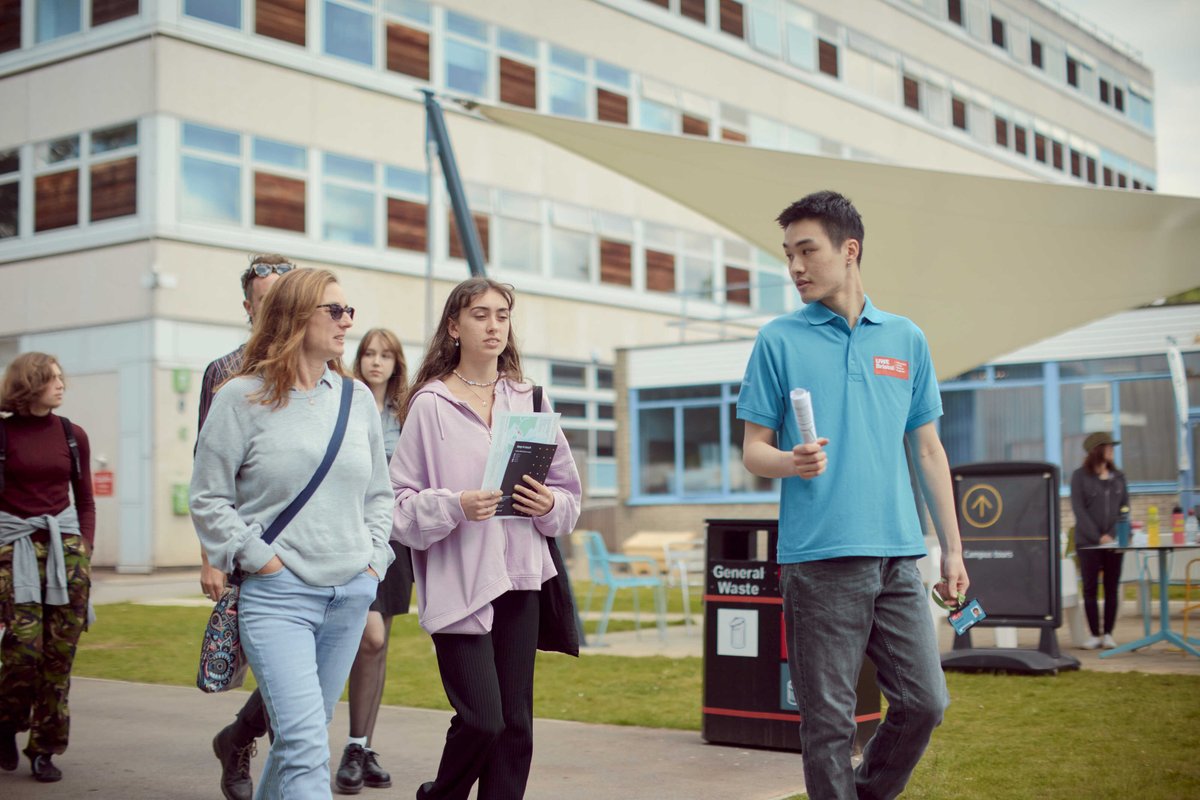 UWEBristol's tweet photo. 👋 Excited to welcome all visitors to #UWEOpenDay this morning!
If you need any assistance while you're on campus grab one of our friendly student ambassadors, or feel free to DM us on here.
Enjoy your visit! #TeamUWE 😊 https://t.co/SamHXPUQmI