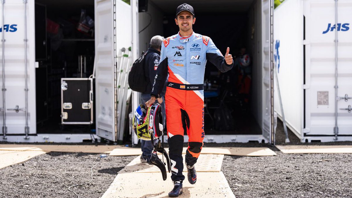 On pole by more than half a second 😮‍💨 There was no stopping this guy yesterday 💨

#TCRWorldTour