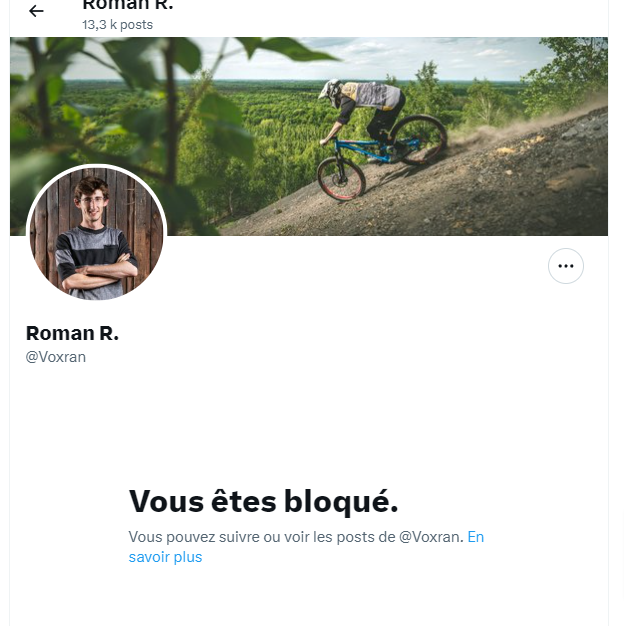 LuckyLu21523617's tweet photo. Exemple parfait du bon gros débile qui se plaint que tu lui répond pas mais qui t'as bloqué 🤣🤣🤣
Un bon gros #cycloconnard lui 🤡🤡🤡 https://t.co/DRgpBfY532