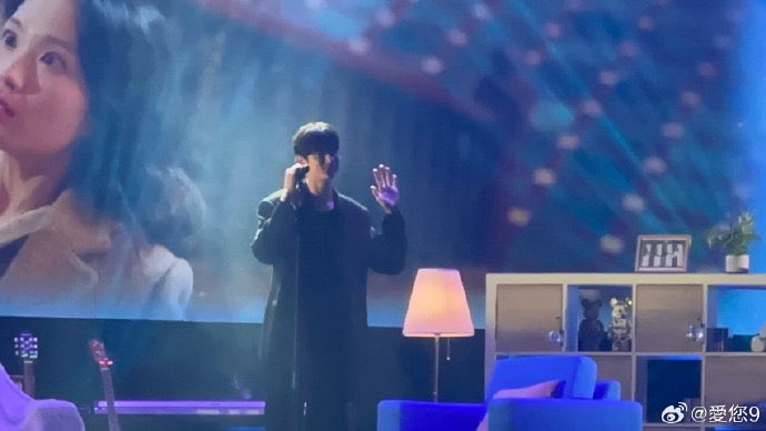 eunjaeonnie's tweet photo. pak ketu nyanyi sonagi chorom backroundnya bu ketua, fancam menyusul wkwk blm ada yg upload https://t.co/rThlJaFxGI