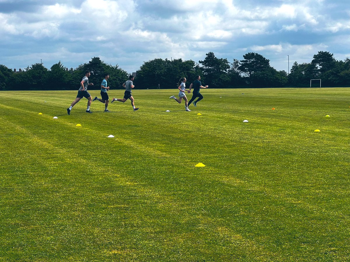 BenHeath2021's tweet photo. 🏃🏼➡️🏃🏼♀️⚽️ #PrePre https://t.co/aEQW7tAHO2