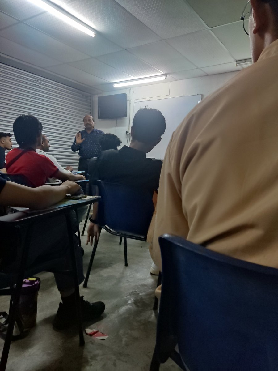 Faes Syapiq tweet media