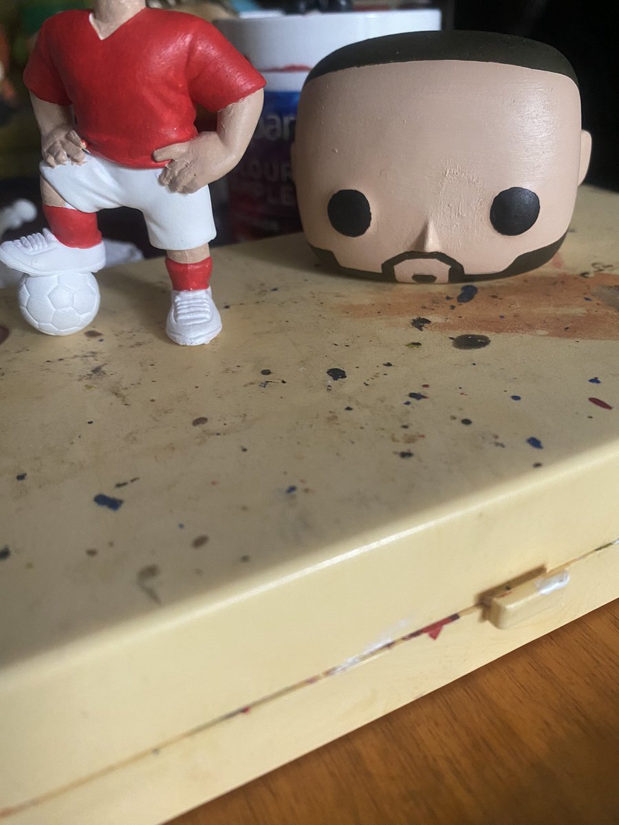ourashley's tweet photo. 🎼Do Do Dodododo #conorhourihane 🎼 #barnsley #barnsleyfc⚽️ #barnsleyfc #barnsleyfootballclub #barnsleyfc🔴⚪️ #youreds #youreds #funkopop #funkopops #funkopopcustom #funkopopcustoms #handpainted #funkohourihane ❤️🎨🖌️ https://t.co/7hMFWOiGJf