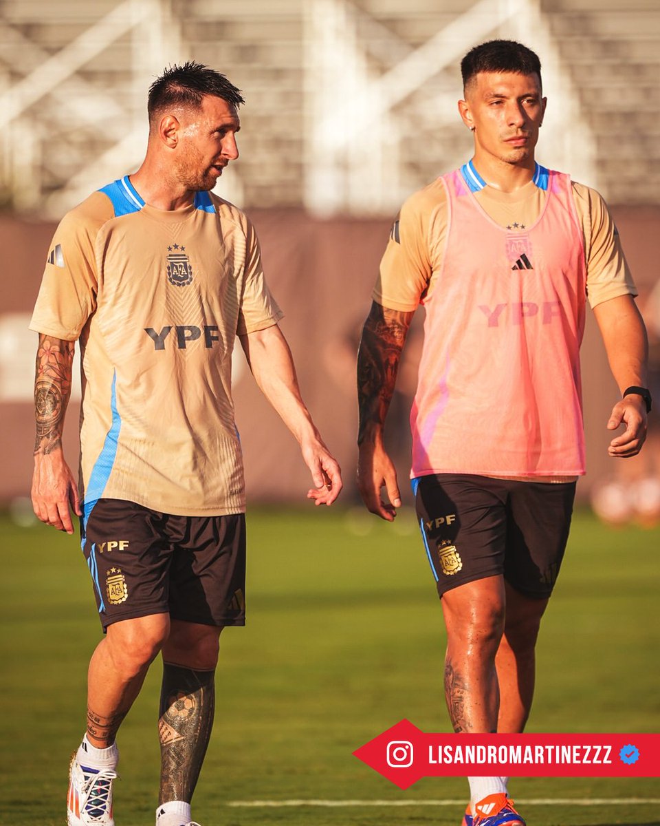 ManUtd's tweet photo. 🇦🇷 L I C H A 🇦🇷

#MUFC https://t.co/tv1AFS7T36