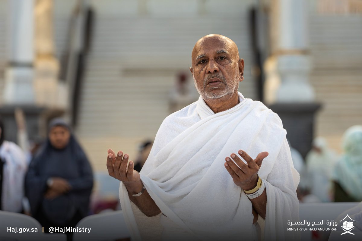 A Supplication For Hajis &amp; Non Hajis

May Allah accept the Hajj of all those currently on this blessed journey. 

May He grant you a safe and fulfilling pilgrimage, forgive your sins, and shower you with His mercy and blessings.

May Allah grant the opportunity for Hajj to all