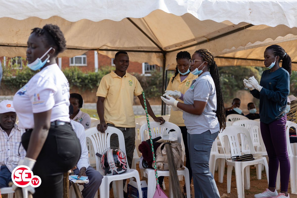 SEtvAfrica's tweet photo. The #bugandaenvironmentweek 2024 has commenced today at Ggaba landing site with different stakeholders and the natives of Ggaba preparing for the Bulungi Bwansi and health camp. Stay tuned for more insights in the activities on going. #environmentaction https://t.co/fkBi0R0H7u