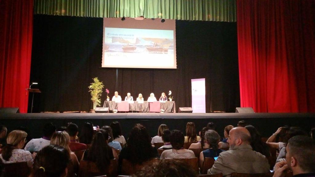 IrisAEBE's tweet photo. Mesa inaugural del #XIIEncuentroCdAValencia 
👏🏻👏🏻👏🏻 https://t.co/TFpl6G3cxh
