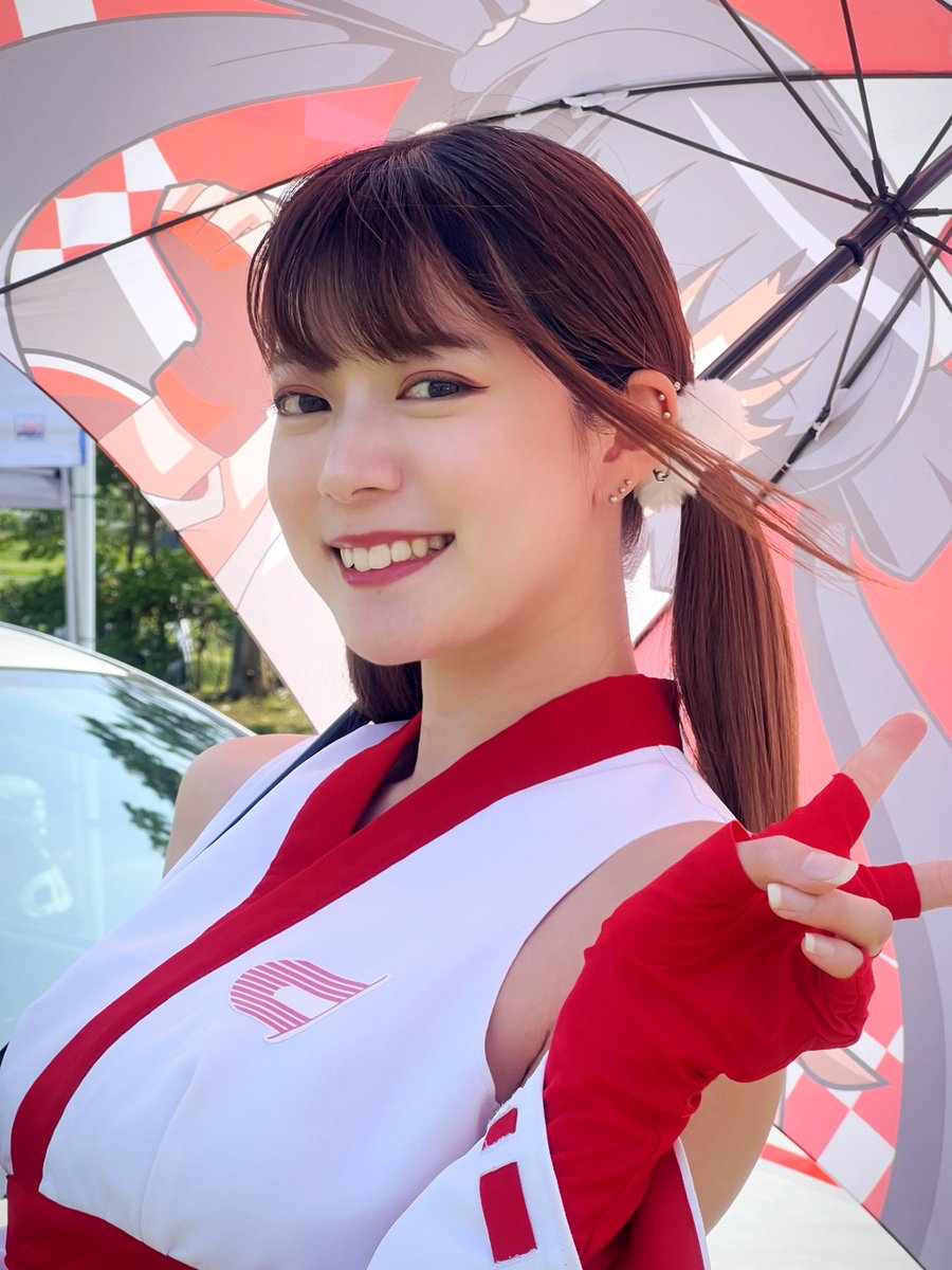 nao7191's tweet photo. 2024.6.8
#MONTRExRallyJapan
#安中しんくみスポーツセンター
栗原もみじ さん @momiji3_3
根岸しおり さん @negishio_lv
もみじさんは初めましてでしたが、ポージングも素敵でした💕
ねぎしおちゃんのくす子ちゃんコス、似合い過ぎ🥰
撮影対応ありがとうでした❗️😊
#高崎くす子ちゃん2024
#WPMS https://t.co/h6d7HJsCMP
