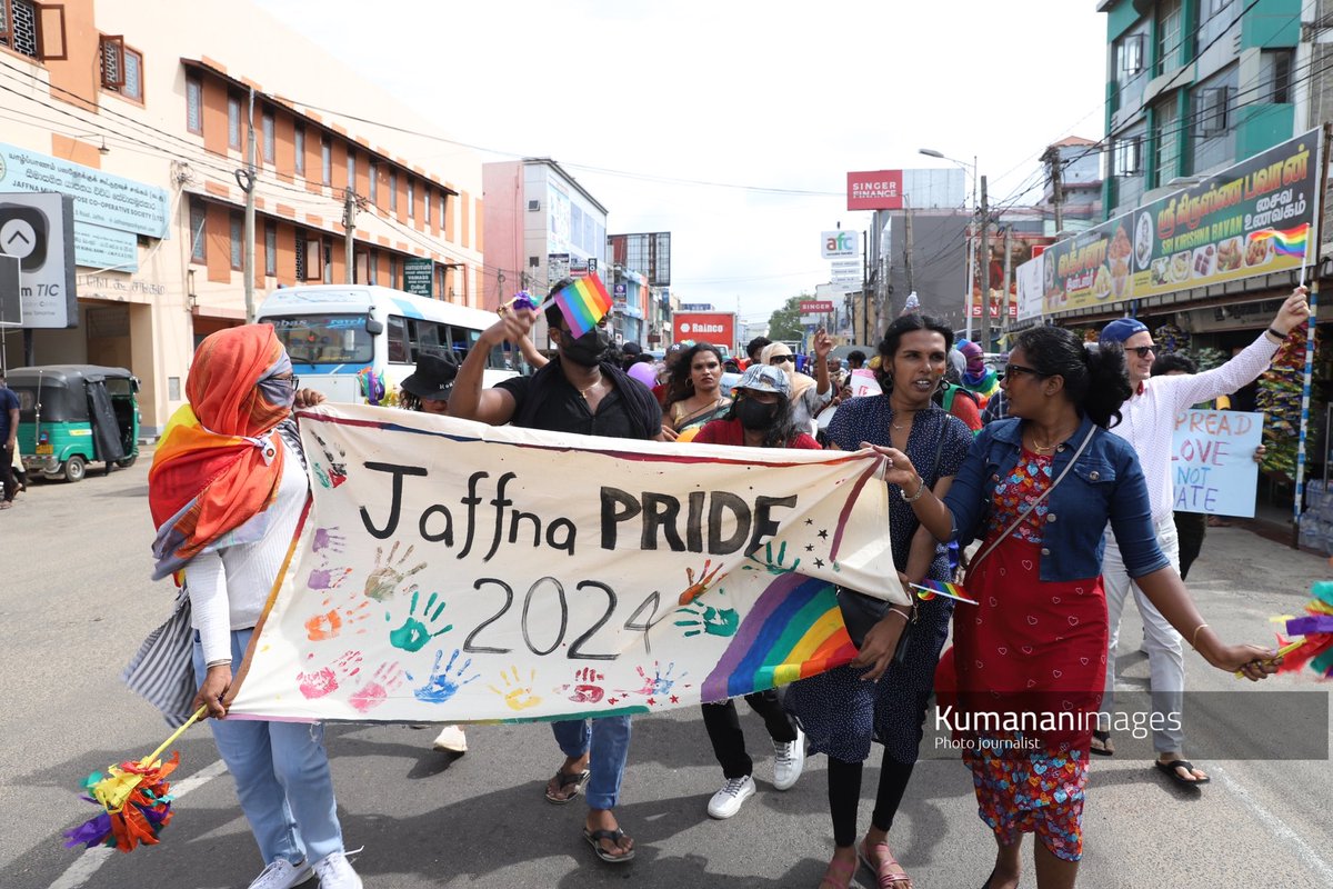 The LGBTIQ+ community in Jaffna held their third annual Pride March today. The march began at the Jaffna bus stand and ended in front of the Jaffna library. Canadian High Commissioner to Sri Lanka <a href="/AmbEricWalsh/">Eric Walsh 🇨🇦</a> also joined the Pride March.