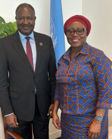 UNOCA_NEWS's tweet photo. #NewYork: le Chef de l’@UNOCA_NEWS a poursuivi ses rencontres hier avec +sieurs entretiens fructueux, y compris avec Elizabeth #Spehar & Martha #Pobee, respectivement Sous-Secrétaire gle chargée du @UNPeacebuilding & Sous-Secrétaire gle pr l’#Afrique aux @UNDPPA & @UNPeacekeeping https://t.co/IgvZOgIOtK