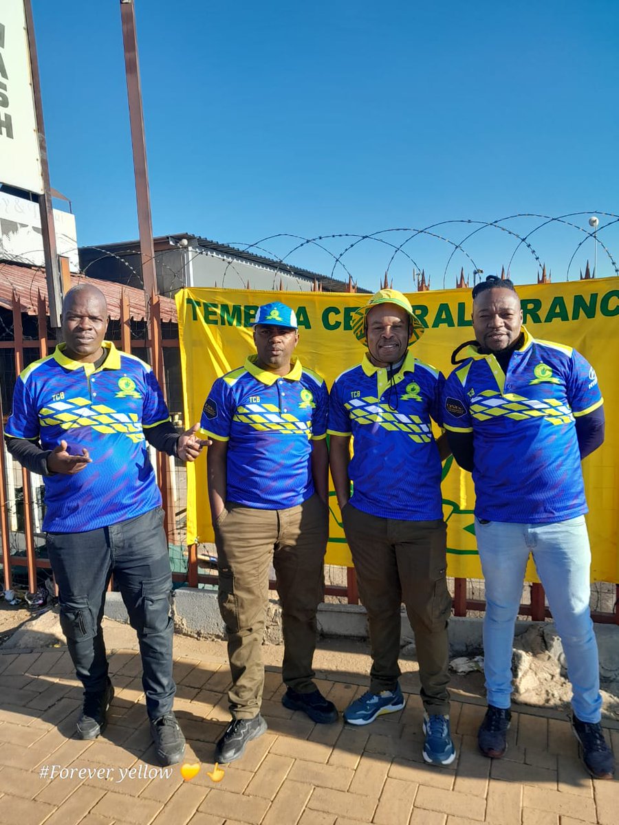 Tembisa_Central's tweet photo. #RelaunchDay #YellowNation @Masandawana #TCB. Around Tembisa, come and join us at The Joint Pub https://t.co/Yz2q9MWs2d