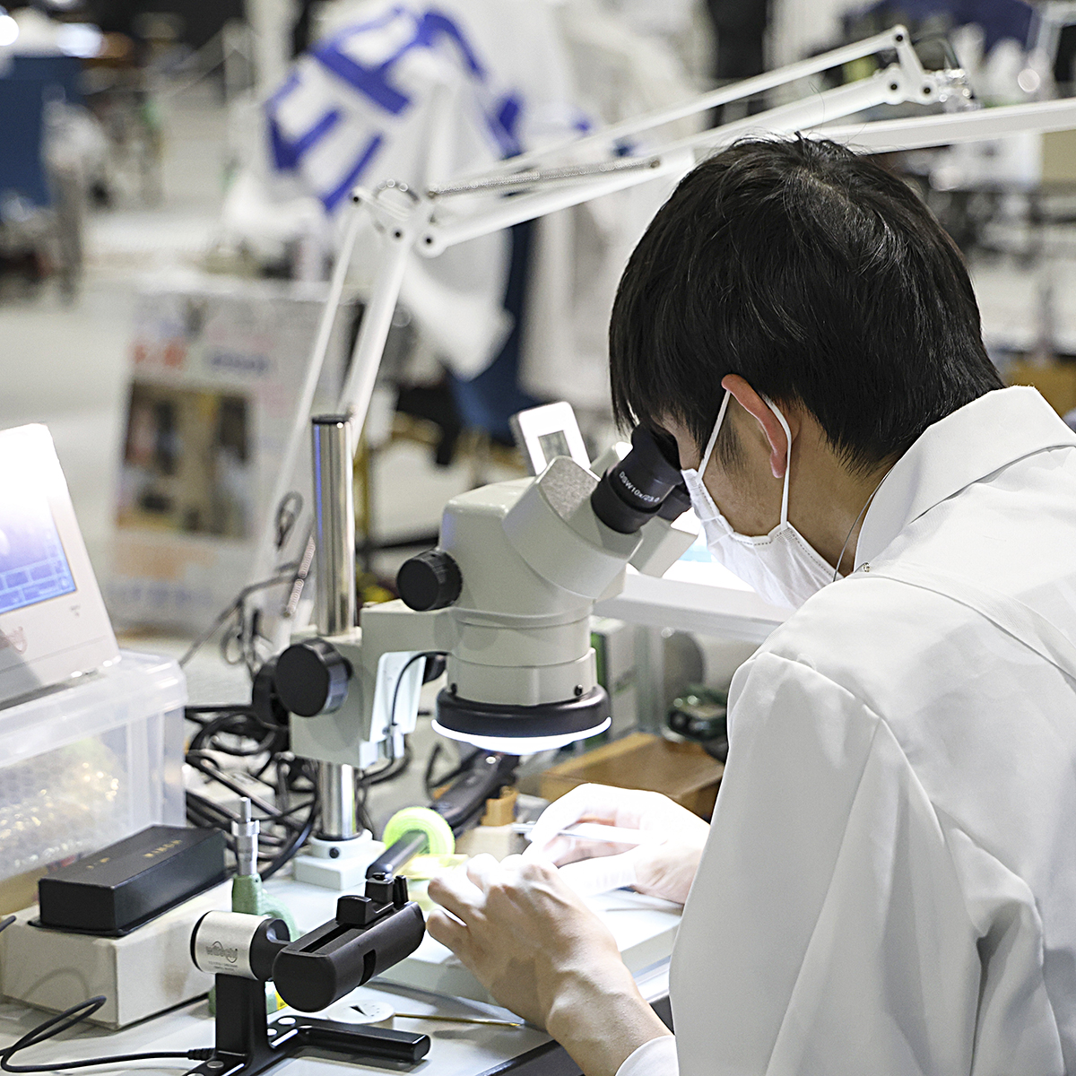 WorldskillsJ's tweet photo. 技能五輪全国大会「時計修理」職種!
概要③
単純に壊れた機能を元どおりに修復するだけではなく、持ち主の愛着や思い入れに応えるような、高い技術とセンスが必要とされています
#WorldSkills #WorldSkillsJapan #技能五輪全国大会 #NationalSkills #時計修理 #WatchRepairing https://t.co/FpAU7EeTUG
