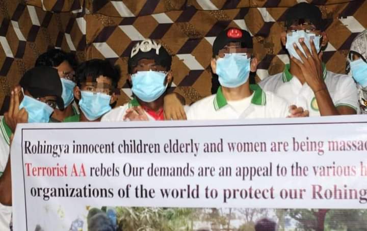 arkanyh's tweet photo. #Stop Killing innocent rohingya in Arkhan.
#Stop #Genocide #in #Arakhan.
#FreeRohingya https://t.co/esClh6lxrS