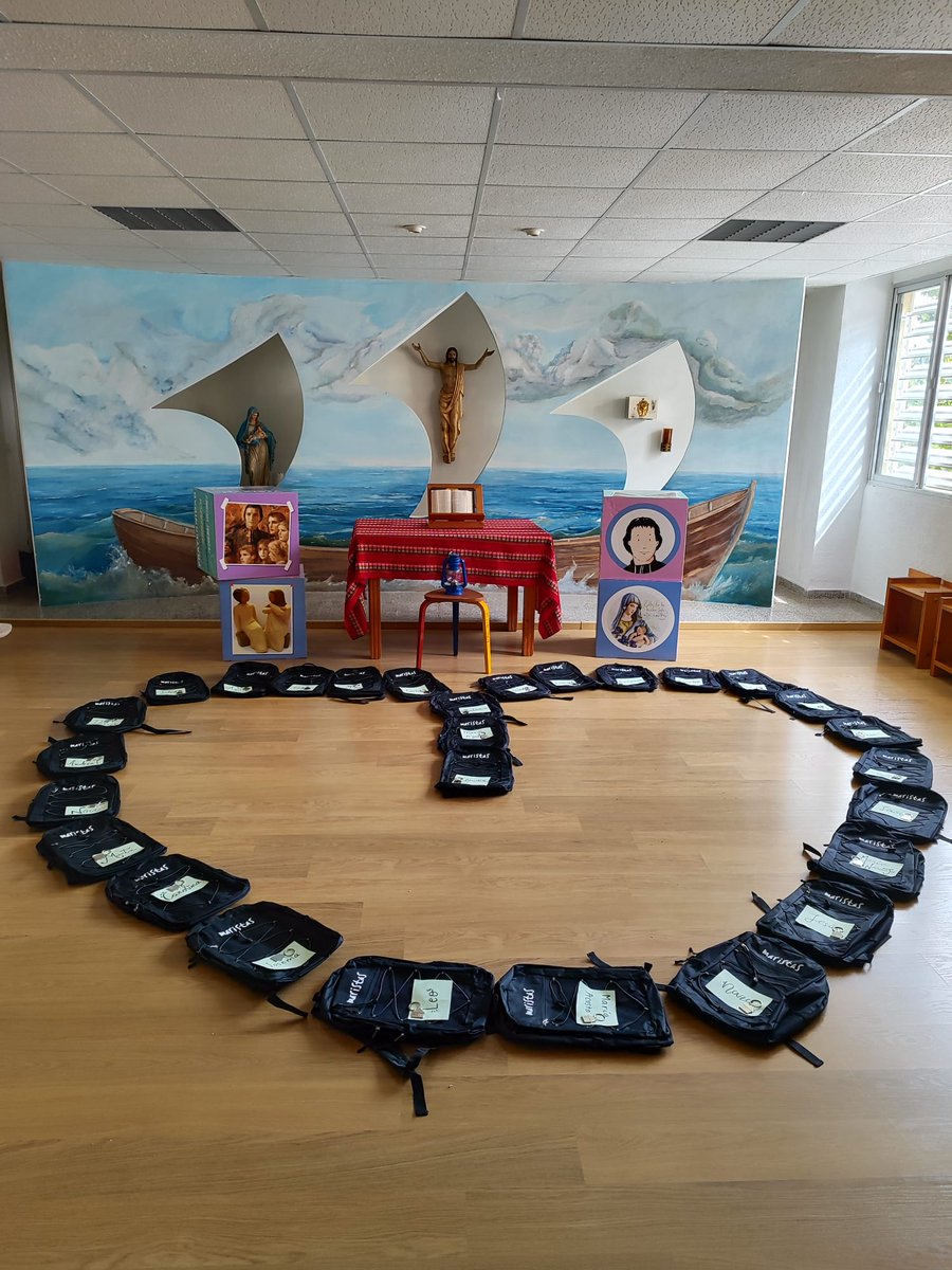 MaristasHuelva's tweet photo. Reunión de evaluación y cierre de curso de nuestros animadores de los @GVXMediterranea @GVXHuelva
¡GRACIAS POR DAR TANTA VIDA! #TraslospasosdeJesús #DandoVida #BuenaJente https://t.co/o0IiYpUxTZ