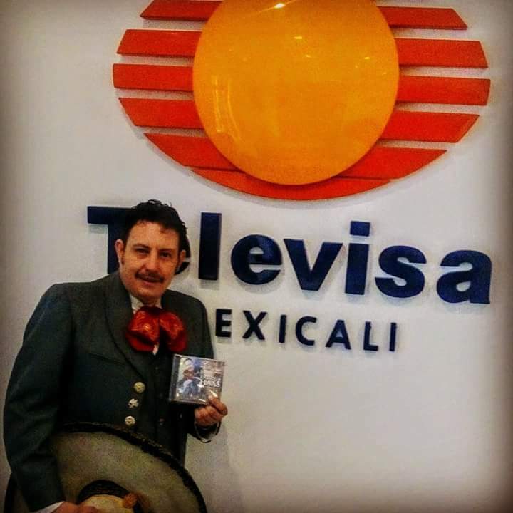 ENRIQUEHAAS's tweet photo. Unos Recuerdos y un Premio Honorífico https://t.co/3A9HiYUiy9