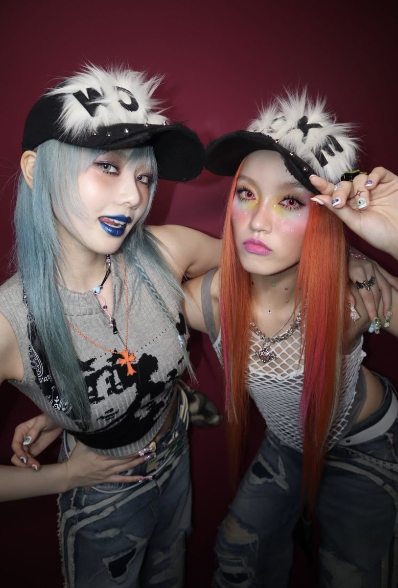 CHSAPICS's tweet image. chisa with hinata 🩵💘