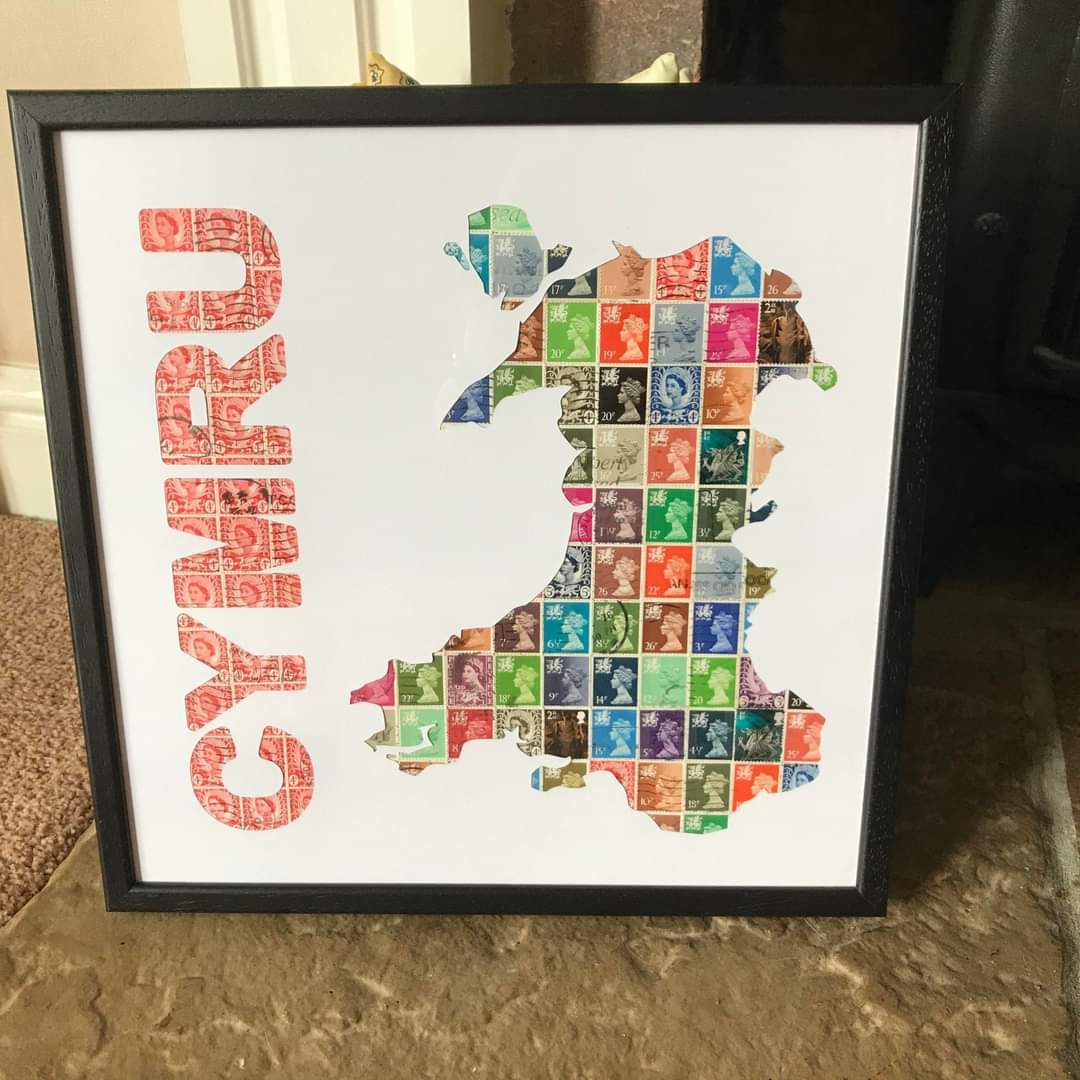 EGLR1's tweet photo. Unique art. Great gift or present.
Postage stamp art pictures. Everyone unique as used postage stamps have been used, no bar coded stamps!
Regional stamps cover their own country so Scottish stamps over Scotland and Welsh stamps over Wales…
#ukgifthour

https://t.co/OUIjOvN4UR https://t.co/Ks0B7HxJYI