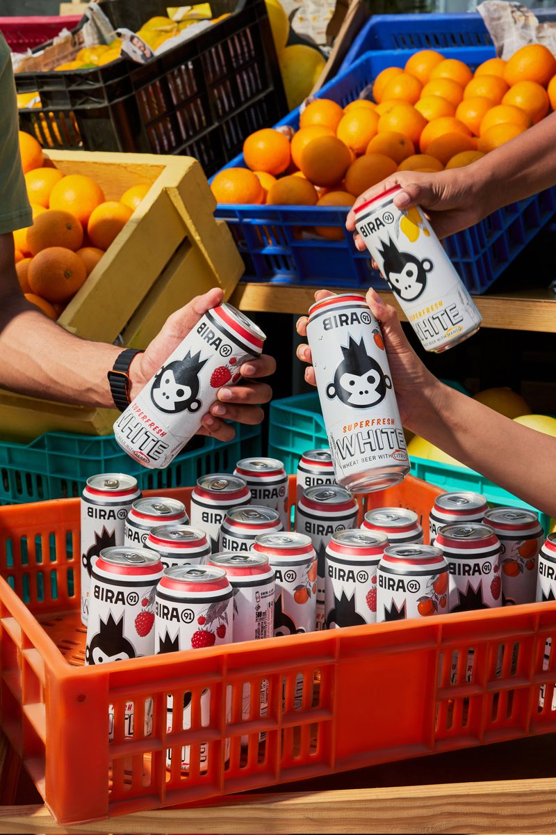 bira91's tweet photo. Wheat Beer Lovers, ASSEMBLE!
Introducing Bira 91 White with Mango 🥭 and Berry 🍓, they join the classic Bira 91 White with Citrus 🍊
Brewed with juicy ripe mangoes & fresh berries, these beers are sensationally delicious & irresistible to drink. Can’t wait for you to try it! https://t.co/WQOedZXKpE